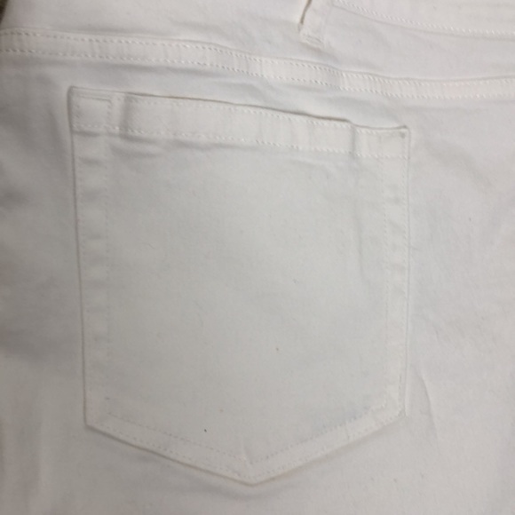 Torrid Size 26 Women’s Denim Short Shorts - Picture 5 of 6